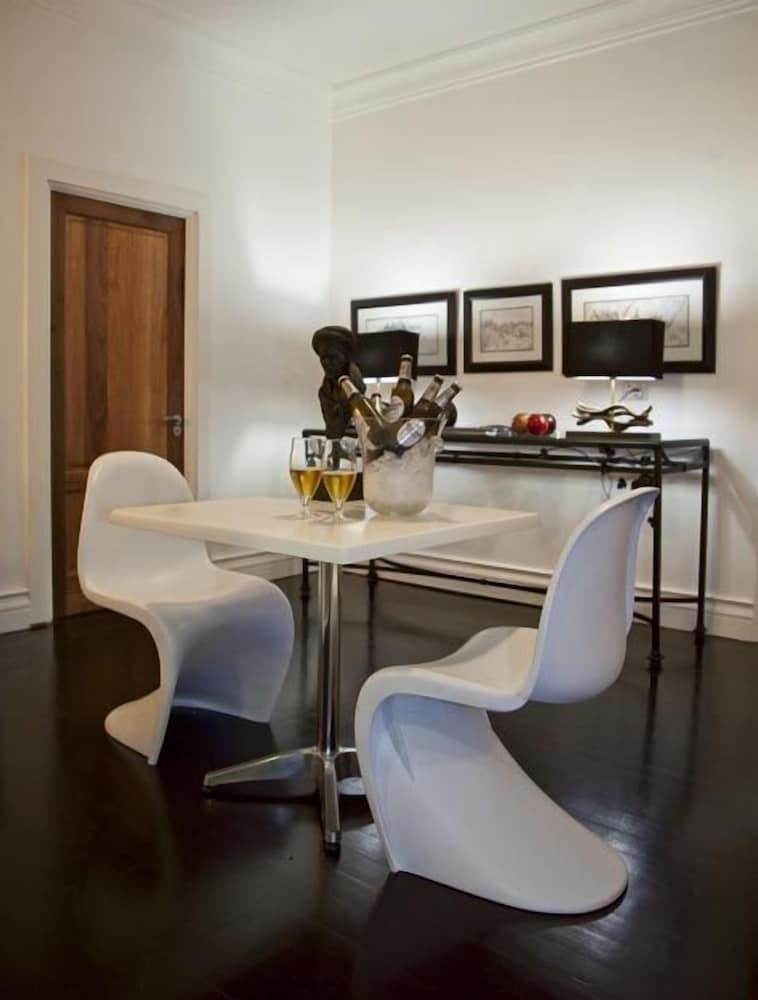 Фото The Grange Guest House