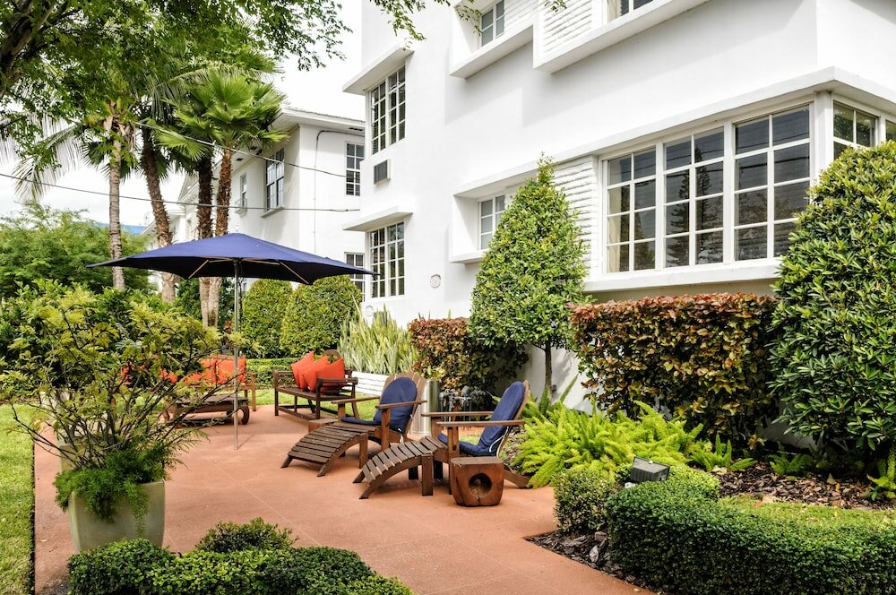 Фото Tradewinds Apartment Hotel, a South Beach Group Hotel