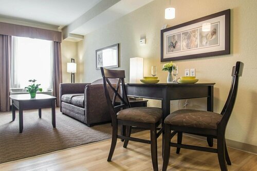 Гостиница Mainstay Suites Winnipeg в Виннипеге