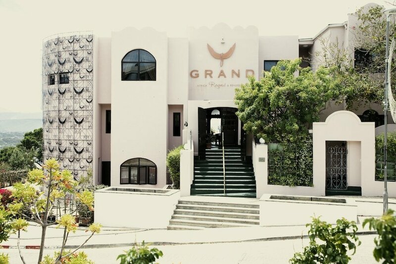 Гостиница Grand Africa Rooms and Rendezvous в Плеттенберг-Бей