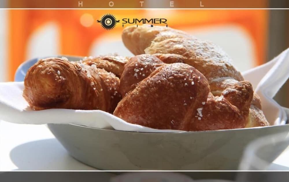 Фото Hotel Summertime