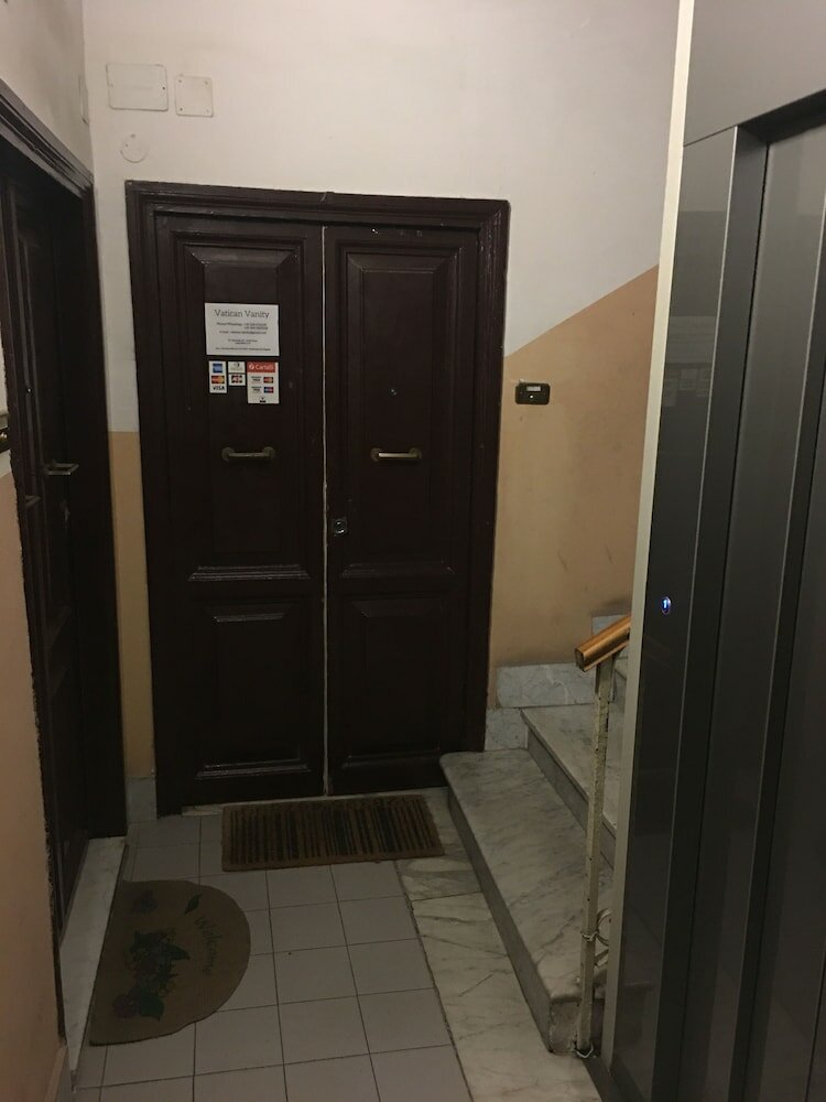 Фото Vatican Vanity