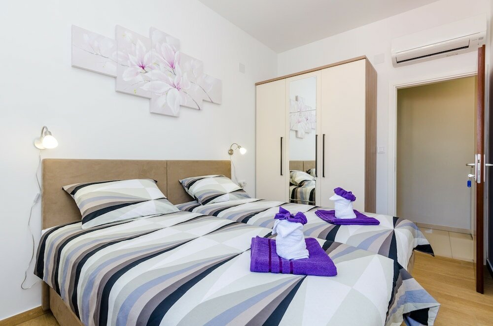 Фото Apartments La Luna