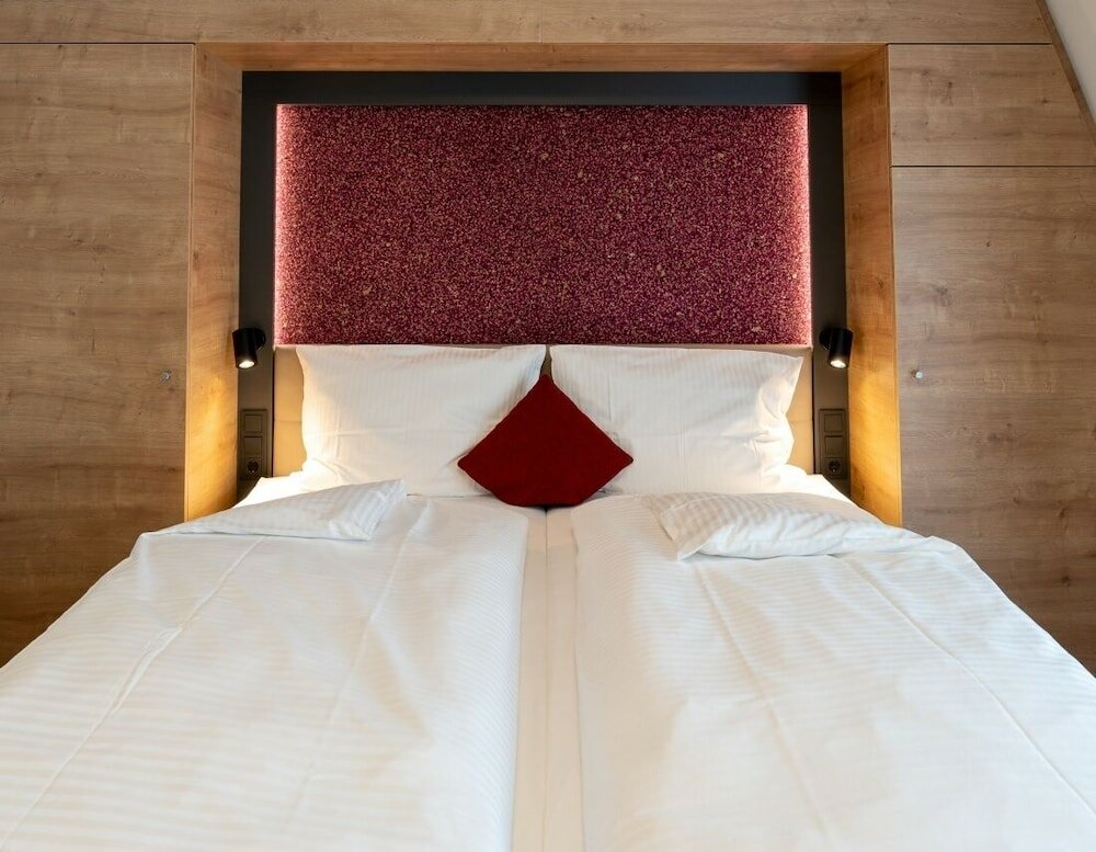 Фото Hotel Landgasthaus Ständenhof