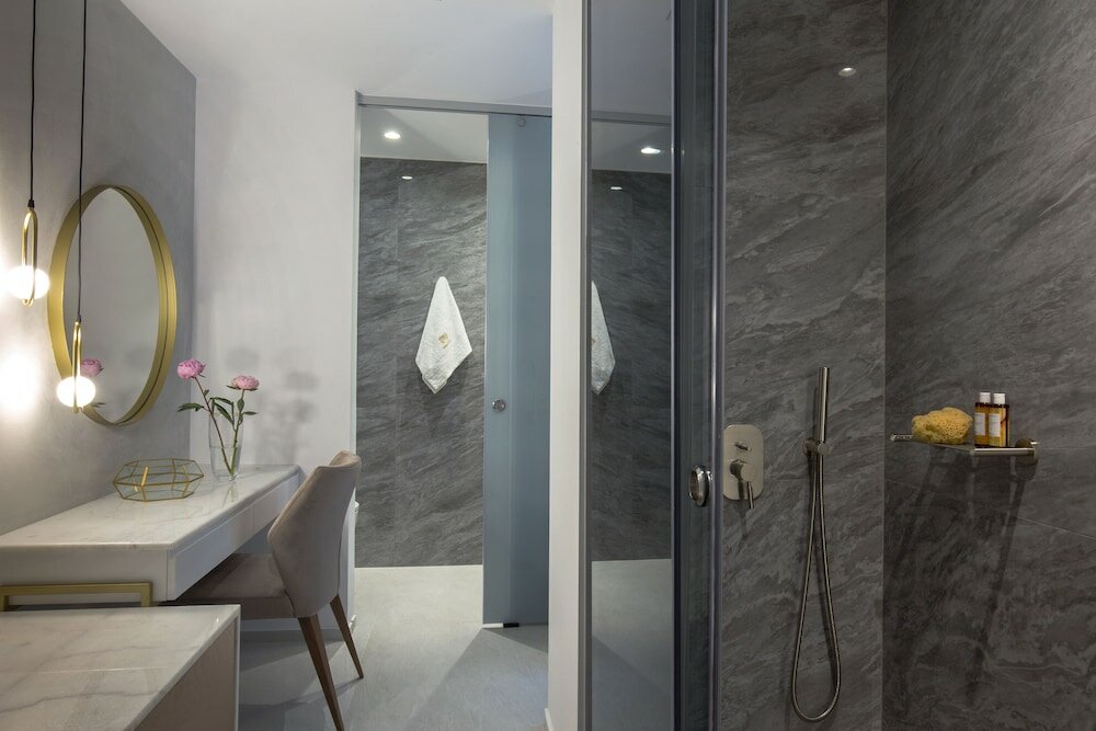 Фото Mirabile Luxury Suites