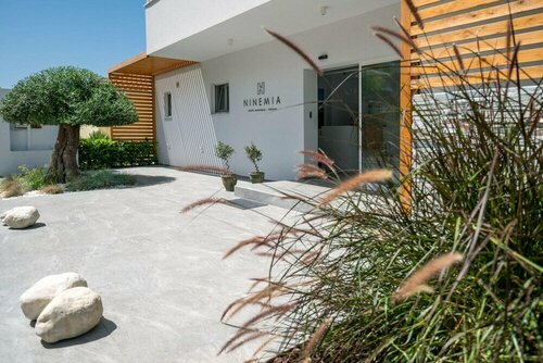 Гостиница Ninemia luxury residence