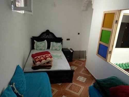 Гостиница Family Room for 6 Peoples Sunny Riad Inside Medina Fes El Bali в Фесе