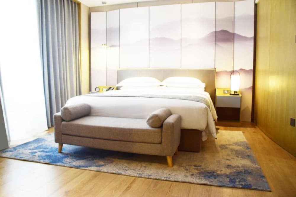 Фото Yun-Zen Century Hotel