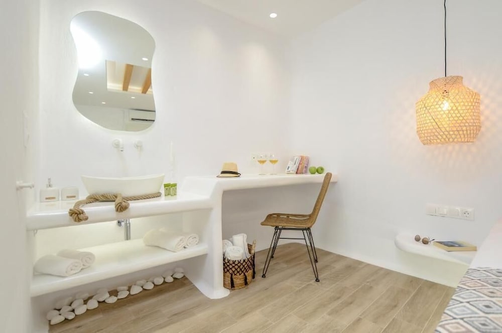 Фото Naxian Spirit Inn