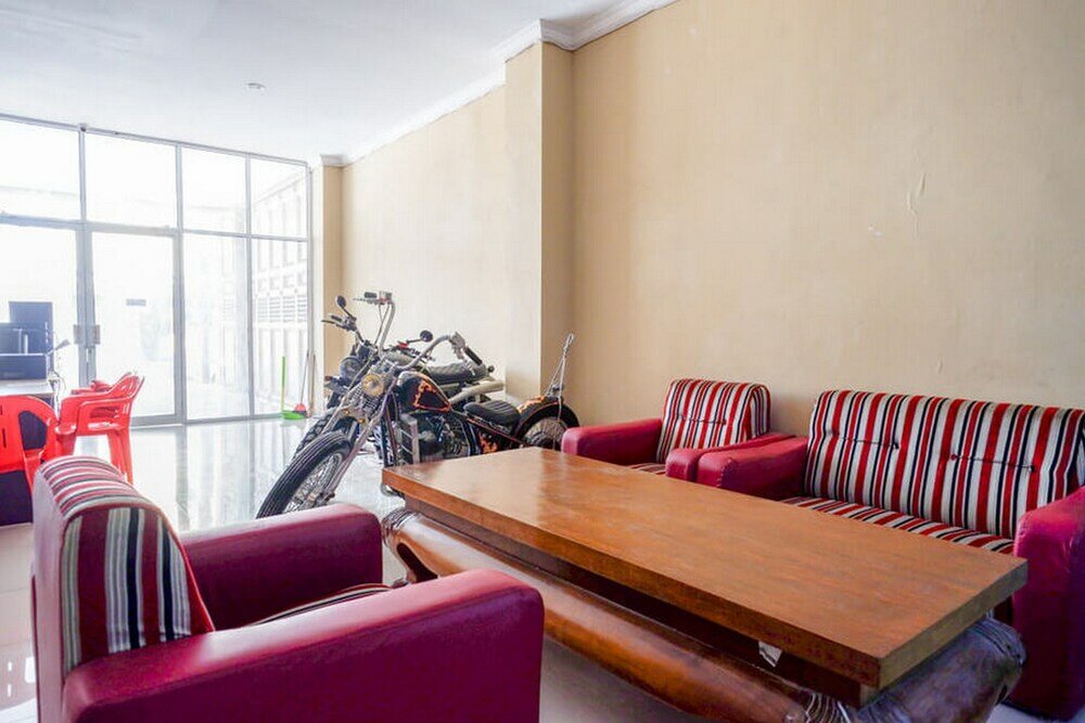 Фото RedDoorz near Hartono Mall Solo