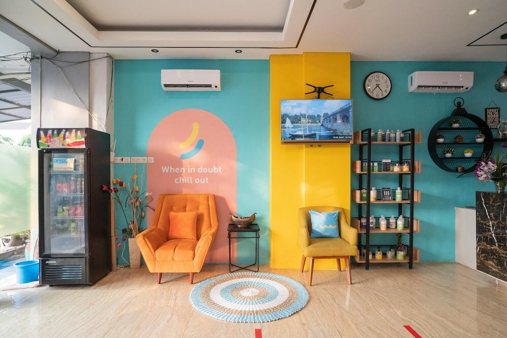 Фото Sans Hotel Kupang Indah Surabaya