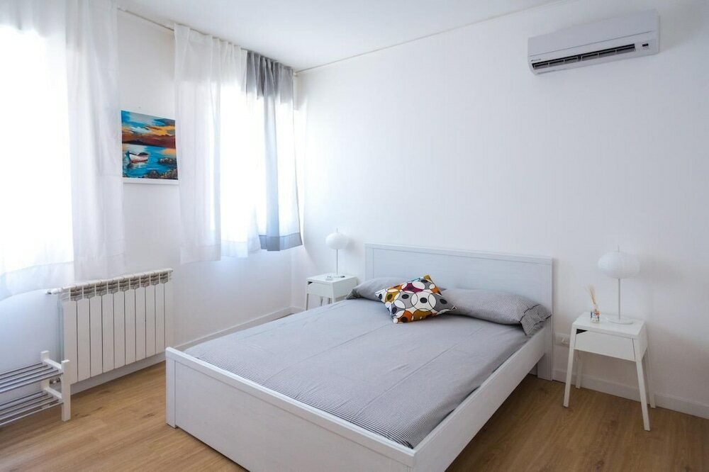 Фото Mondello Beach Rooms