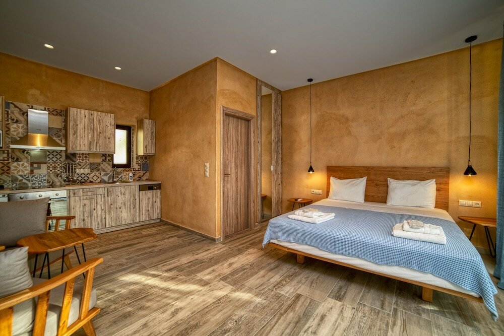 Фото Olive Luxury Suites - Adults Only