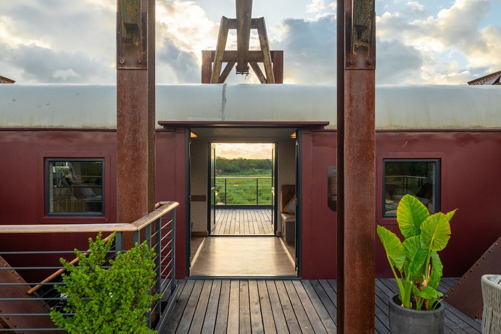Фото Kruger Shalati Train on the Bridge and Garden Suites