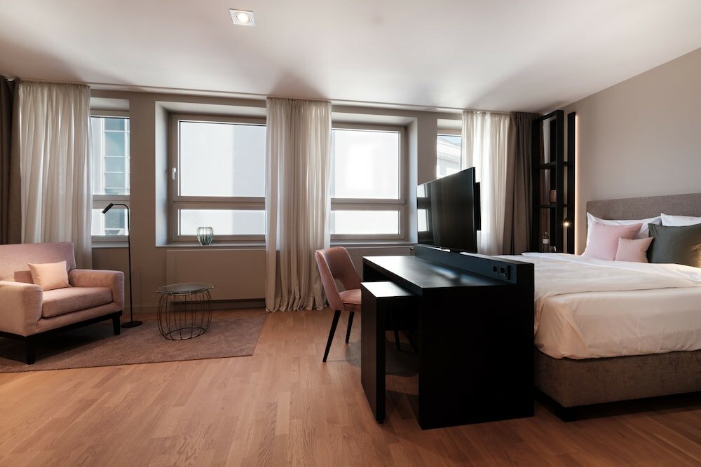 Фото Saxx Hotel Theater Karree