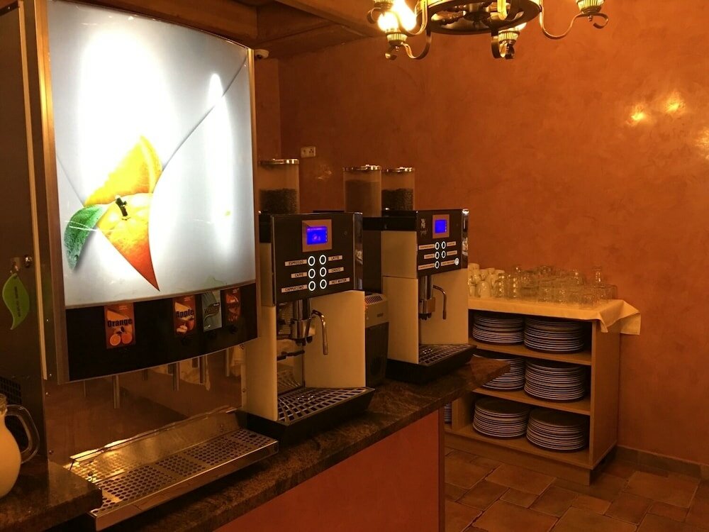 Фото Hotel Leyla