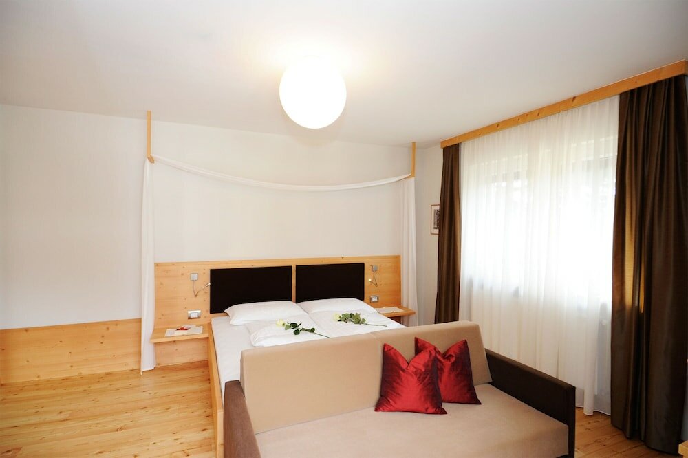 Фото Hotel Jasmin