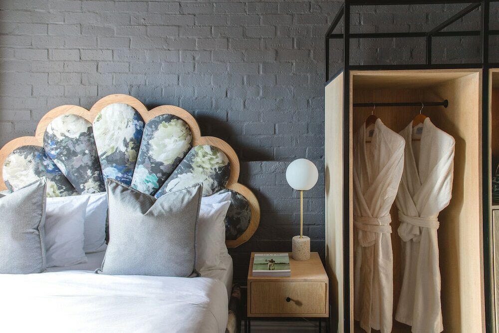 Фото The Old Foundry Hotel