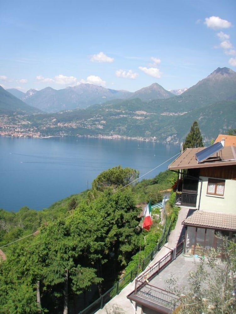 Фото Villetta Belvedere Perledo