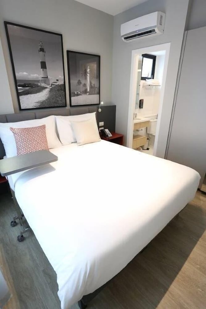 Фото Astron Suítes Mondial Salvador by Nobile