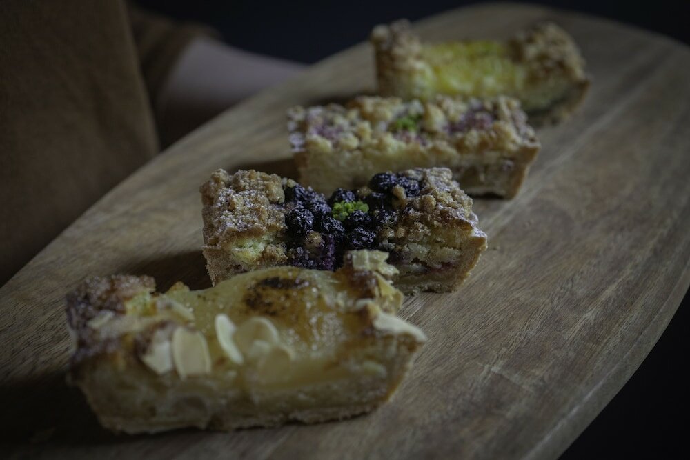 Фото Folk Folk Hostel, Cafe & Bar