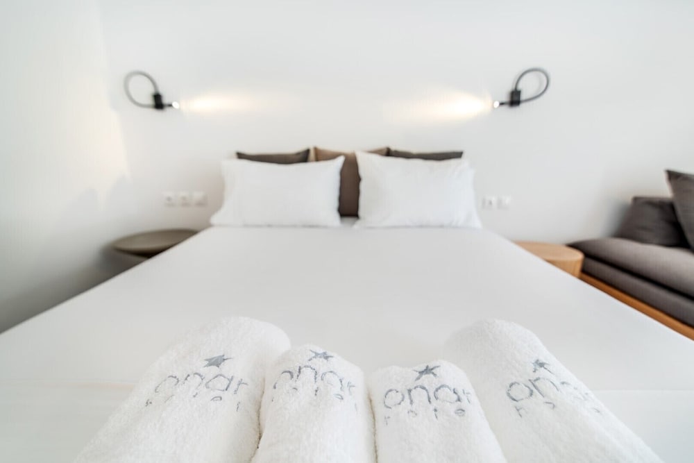 Фото Onar Hotel and Suites