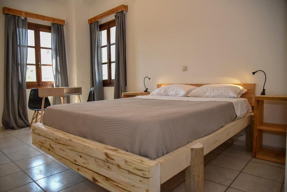 Фото Axilleion Guest House