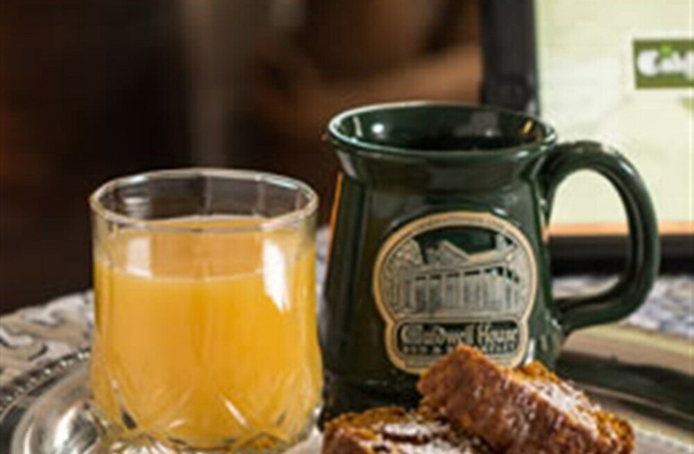 Фото Caldwell House Bed & Breakfast