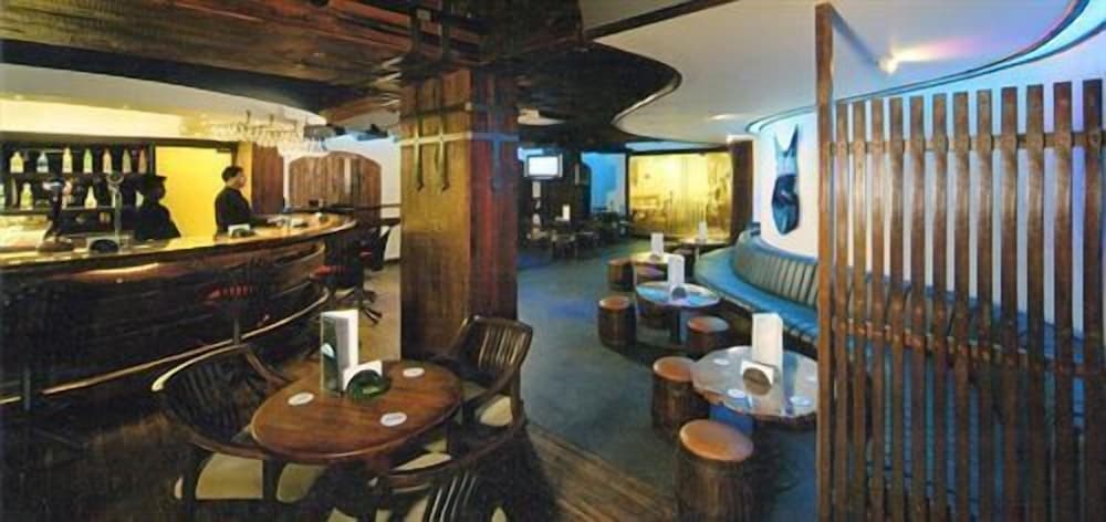 Фото Hotel Aurora Towers