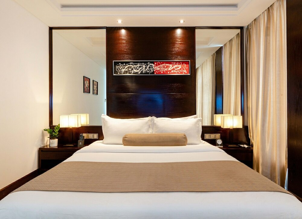 Фото Brilliant Hotel