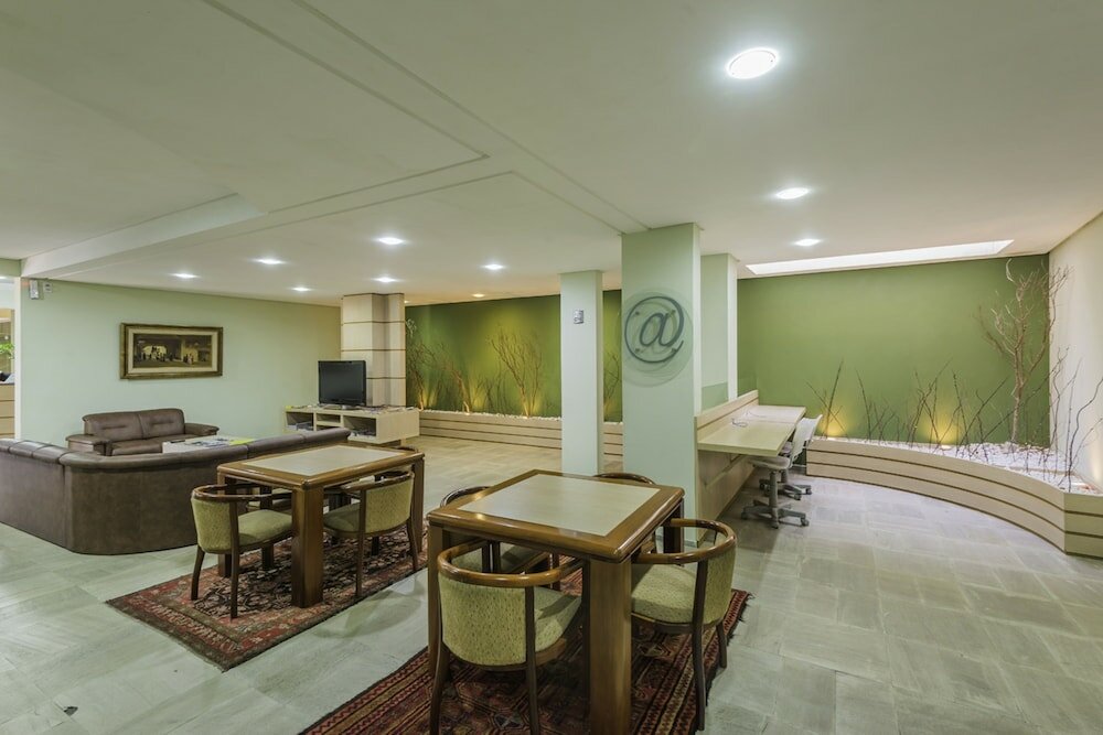 Фото Harbor Inn Jaraguá