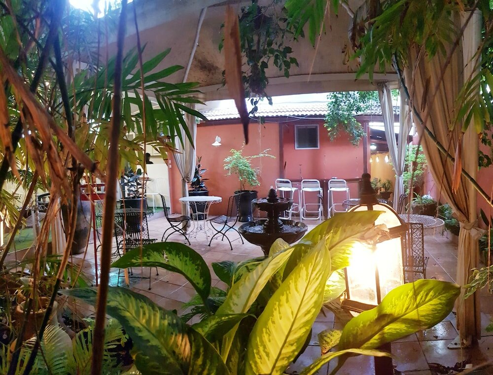 Фото Central Hotel