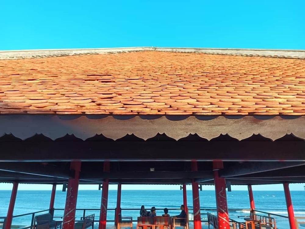 Фото Full Moon Village