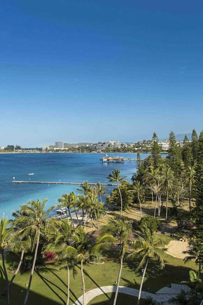 Фото Chateau Royal Beach Resort and SPA