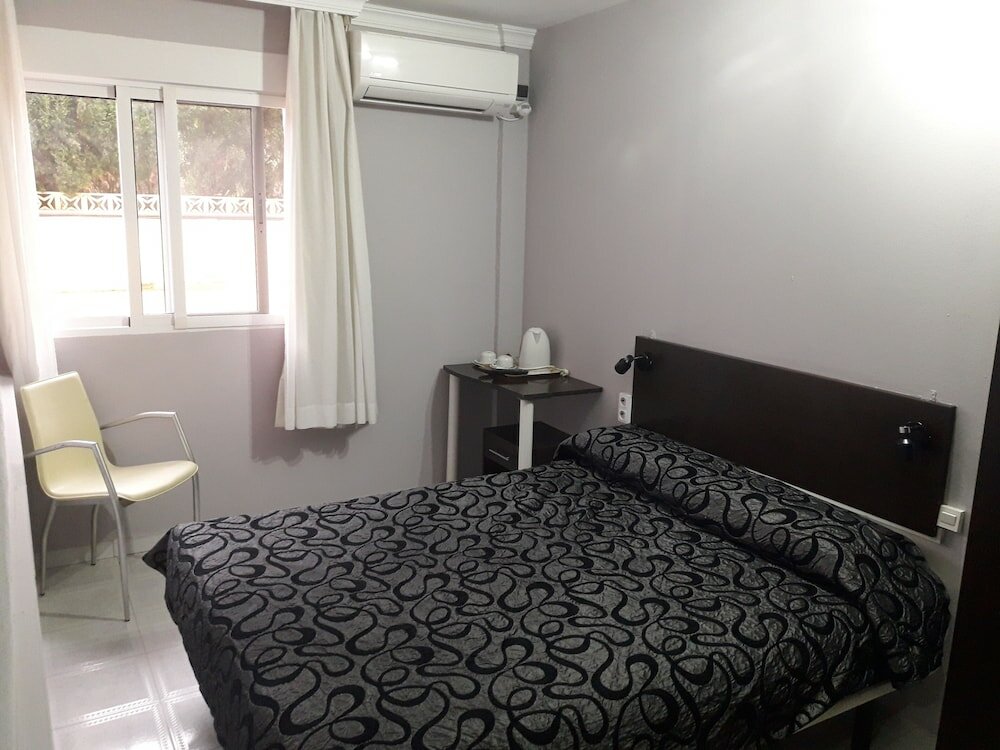 Фото Hotel Oasis