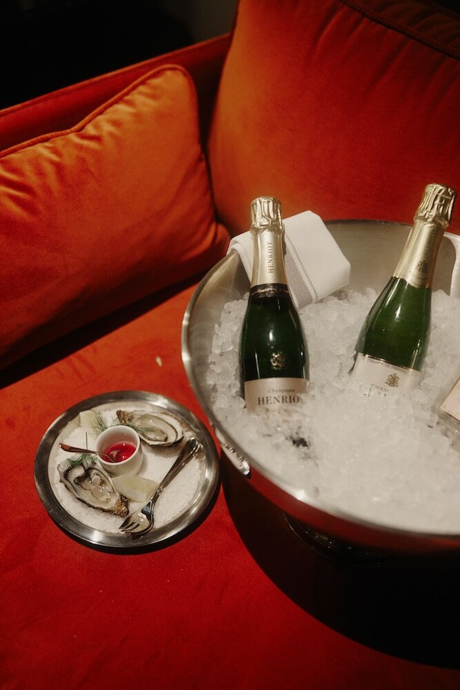 Фото Backstage Hotel