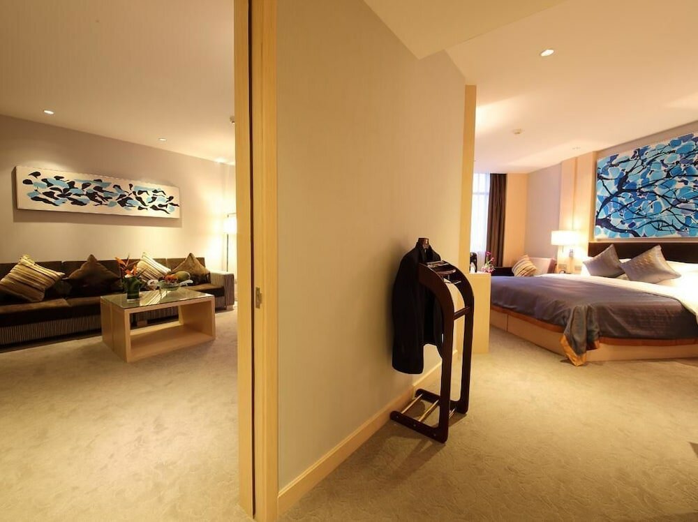 Фото Nanning Winwin Hotel