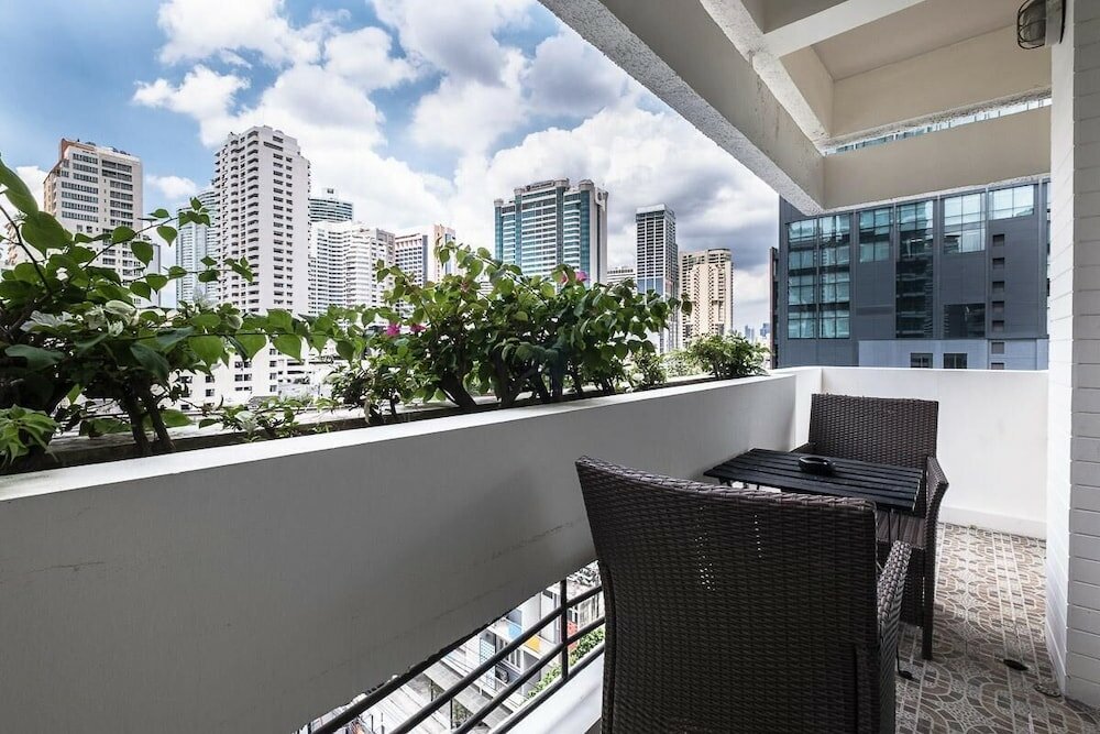 Фото Hotel Mermaid Bangkok