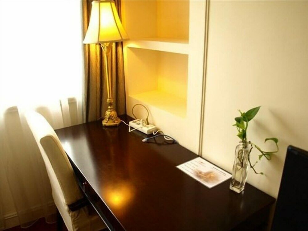 Фото Ladoll Service Apartments Shanghai