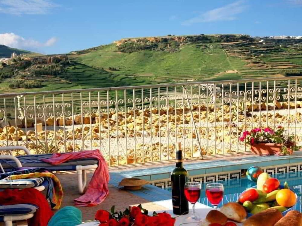 Фото Bellavista Farmhouses Gozo