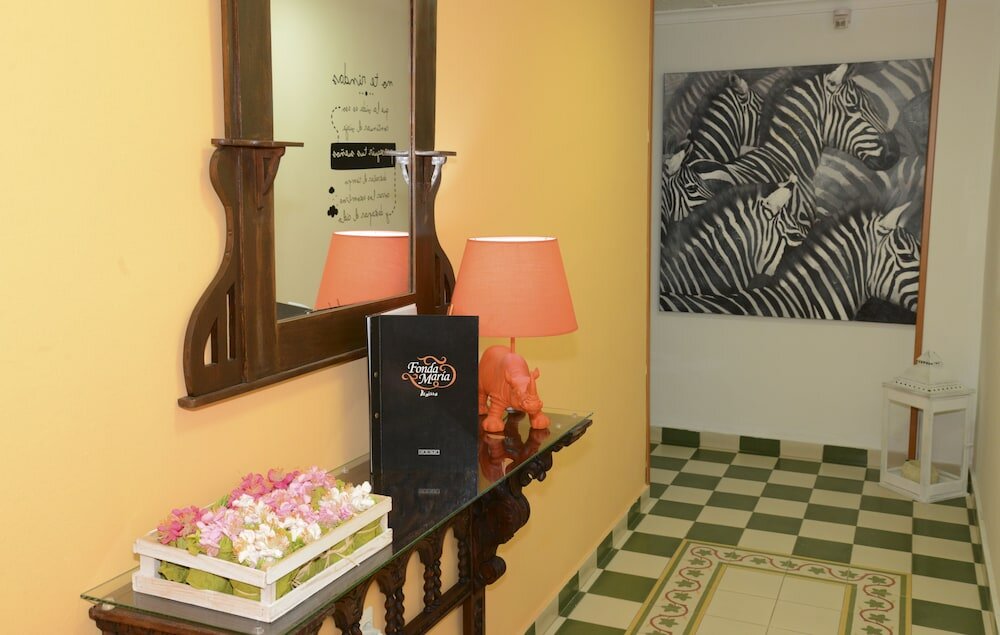 Фото Hostal La Fonda