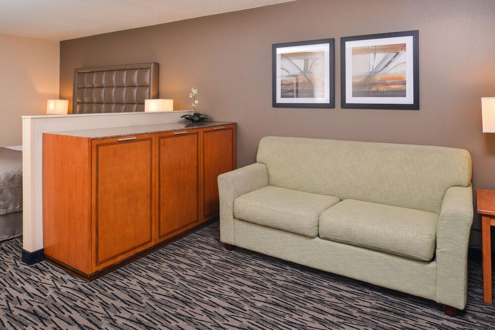 Фото Best Western Plus Mountain View Auburn Inn