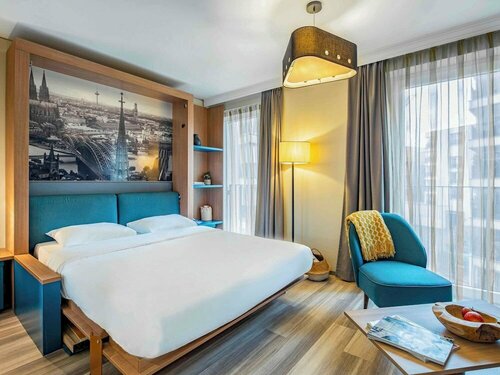 Гостиница Aparthotel Adagio Köln City в Кёльне