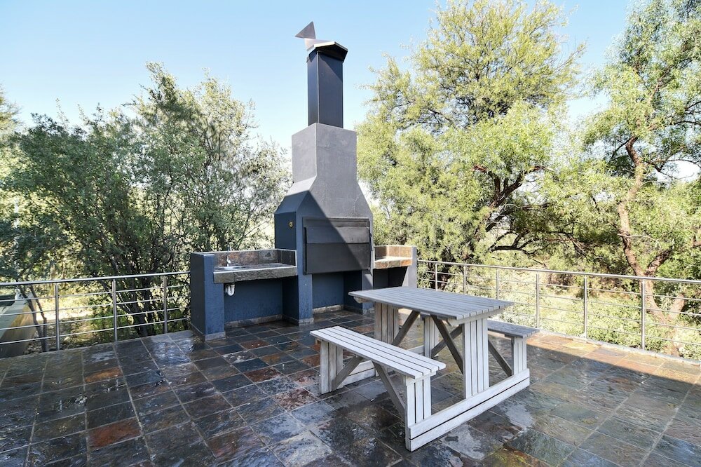 Фото Arebbusch Travel Lodge