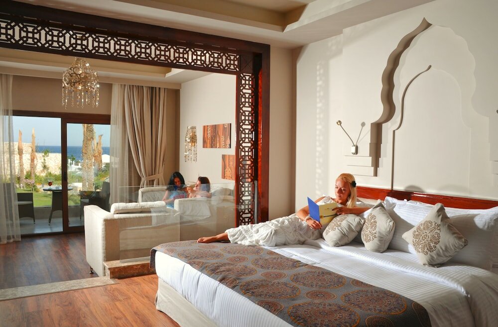 Фото Sunrise Arabian Beach Resort