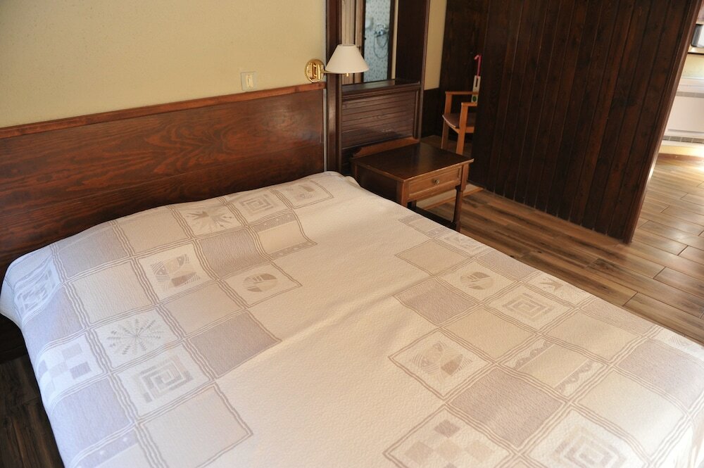 Фото Niki Hotel Apartments