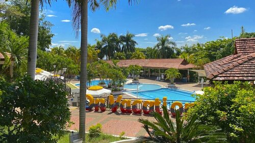 Гостиница Hotel Girardot Resort On Vacation в Хирардоте