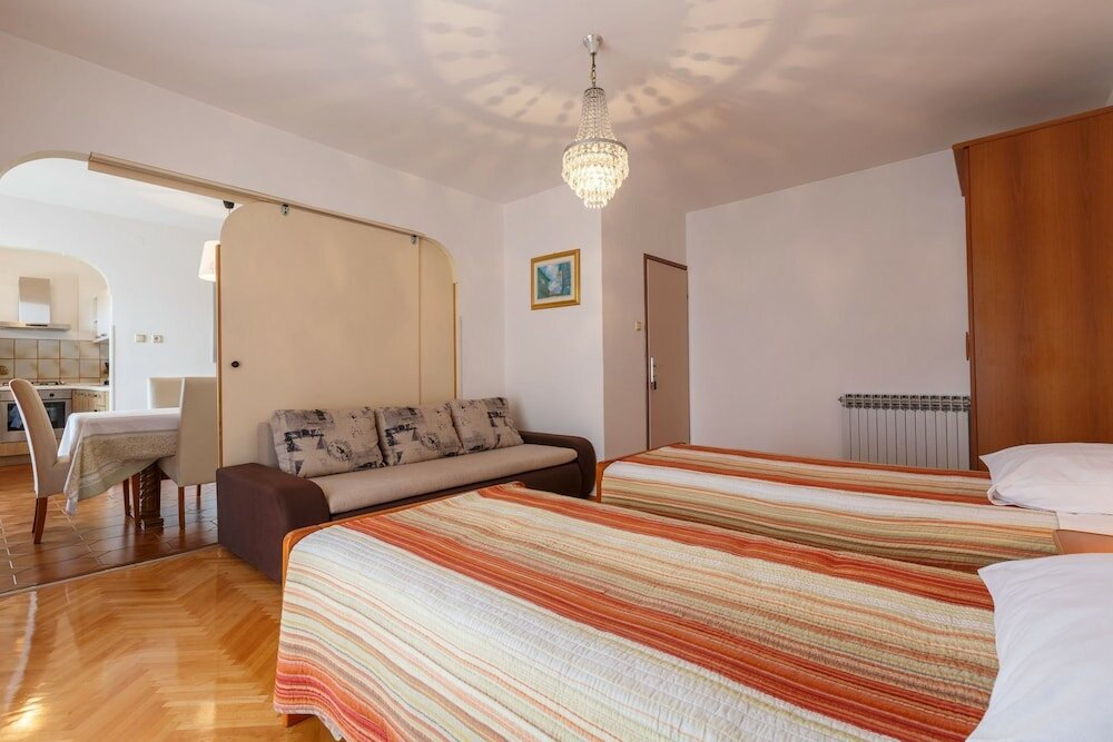 Фото Villa Nina Apartments