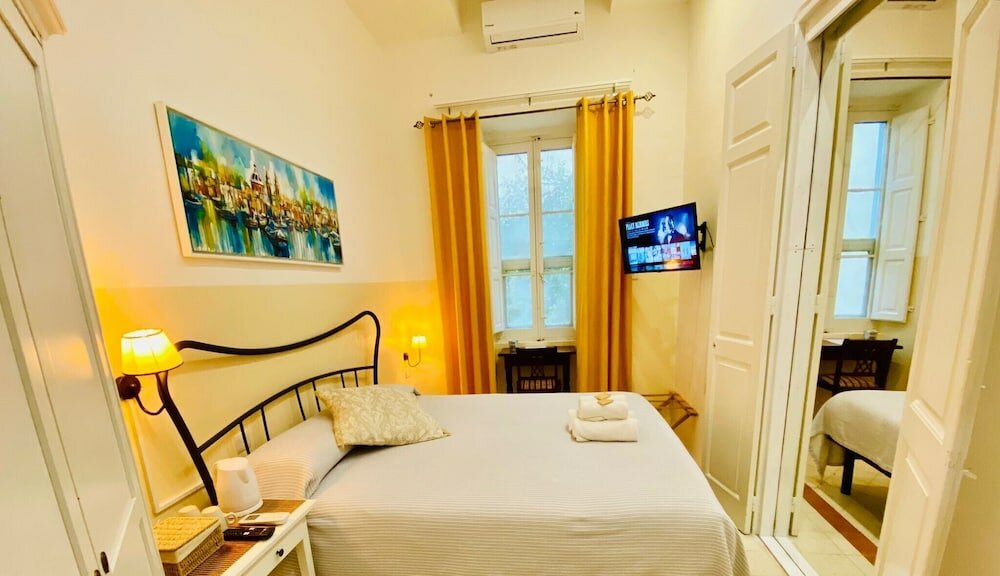 Фото The Maltese Sun