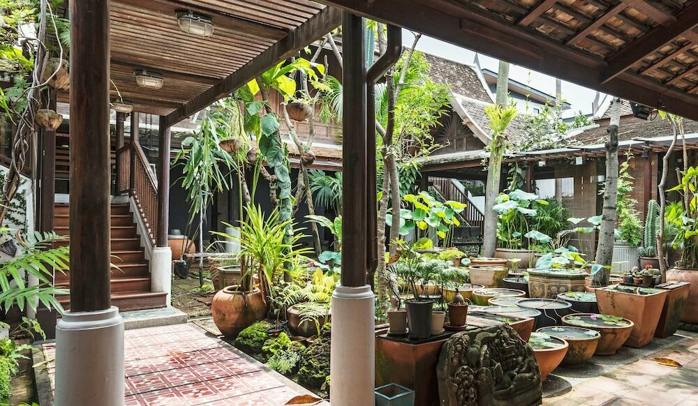 Hotel Baan Mahabhirom by Favstay, Bangkok, photo